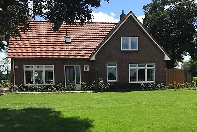 Ferienhaus in Hellendoorn mit Garten