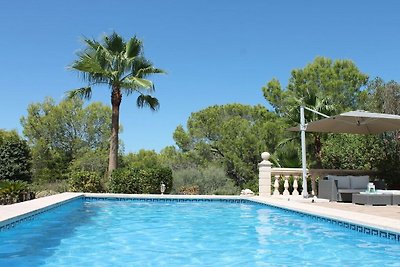 Villa a Santa Ponsa con piscina