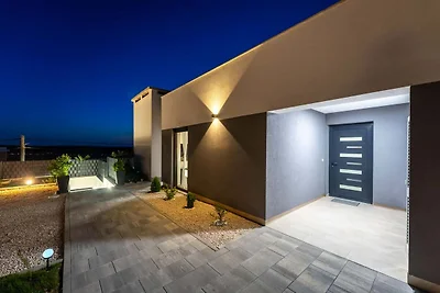 Ferienhaus in Podvrsje mit Meerblick