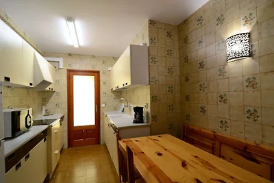 Apartment for eight people nearby beach