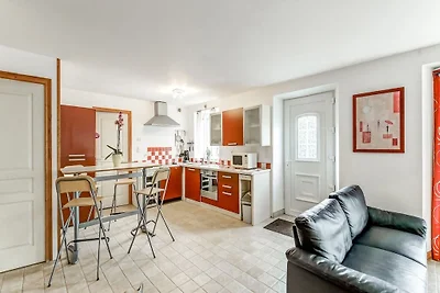 Ferienhaus mit Garten in Brainville