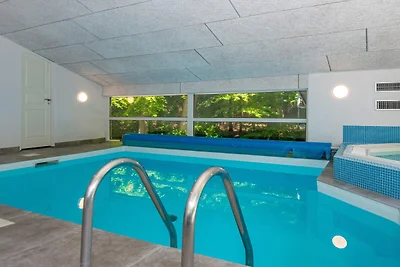 12 osob apartament w Glesborg