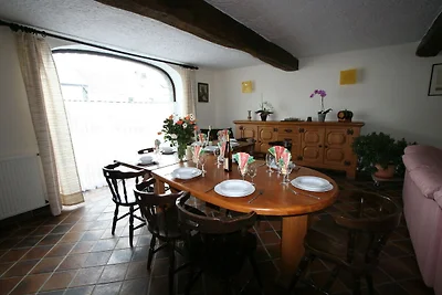 Cottage a Winenne con giardino