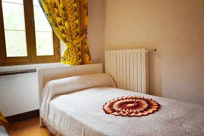 Gemütliches Ferienhaus am Fluss Le Lignon