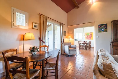 Prächtige Villa mit Pool in Grimaud