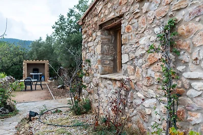 Casa di campagna a Culla con piscina privata