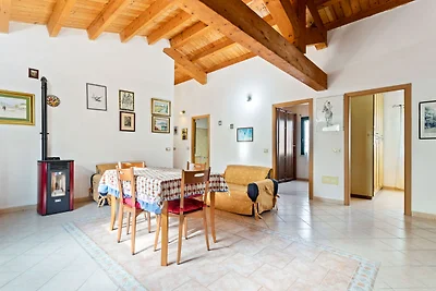 Spaziosa casa vacanze con giardino