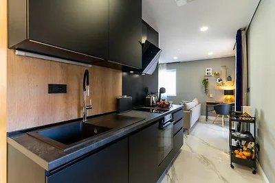 Apartments BoNlux - Deluxe two bedroom Apartm...