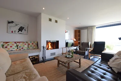 Affascinante casa vacanze a Humain con giardi...