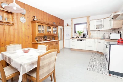 Wohnung in Densberg mit Waldnähe