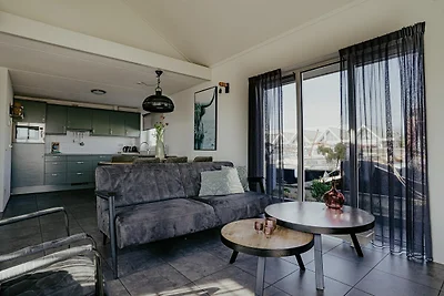 Haus am Uitgeestermeer mit Garten