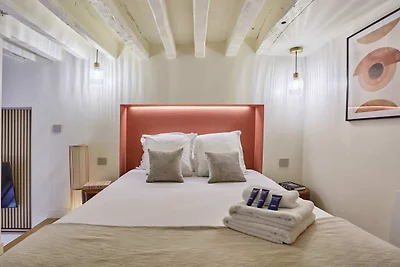 Charmante Maisonette-Wohnung mit Klimaanlage ...