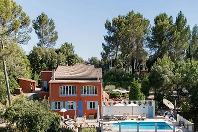 Ferienhaus Guillaume mit Swimmingpool