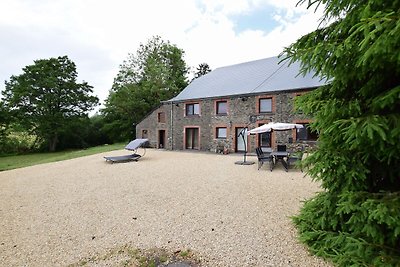 Landhaus in den Ardennen mit Schwimmbad