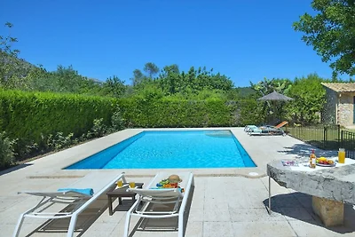 Villa in Pollensa mit Schwimmbecken