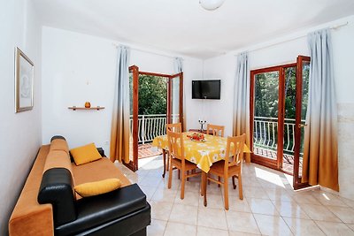 Appartement in Pakoštane met en balkon