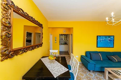 Villa con piscina a sfioro, spa