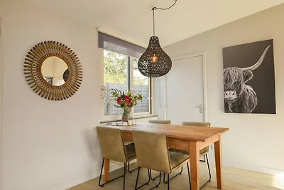 Ferienhaus am Strand mit Garten
