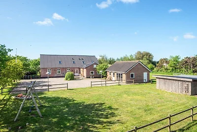 17 Personen Ferienhaus in Rømø