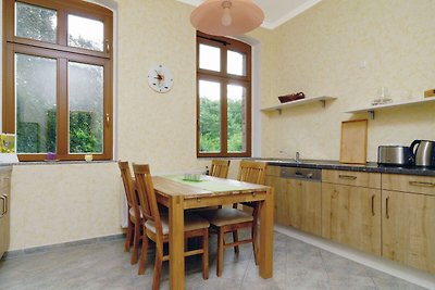 Moderne Ferienwohnung mit eigenem Garten in...