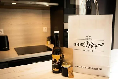 4 Zimmer, Schlafmöglichkeiten für 8/9 Persone...