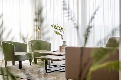 Freistehende Luxusvilla mit vier Badezimmern ...