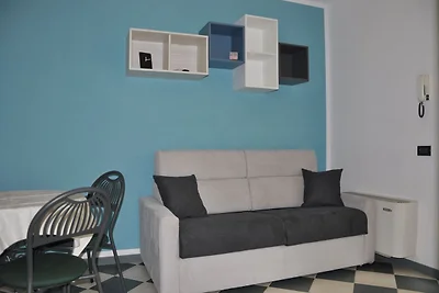 Ampia villa vivace con 3 appartamenti...