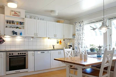 6 Personen Ferienhaus in HAVSTENSSUND