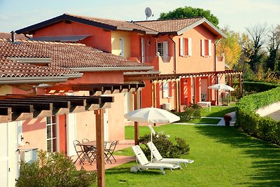 Schönes Ferienhaus in Manerba del Garda mit...