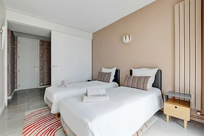 Außergewöhnliche 3-Zimmer-Wohnung mit 6 Bäder...