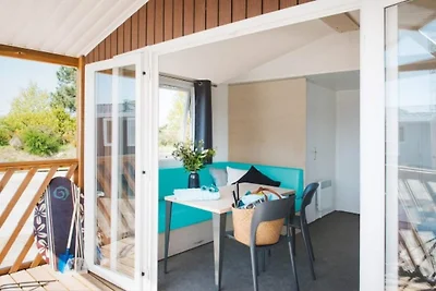 Strandlodge mit Seeblick in Ravels