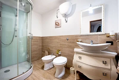 Villa con piscina privata e aria condizionata