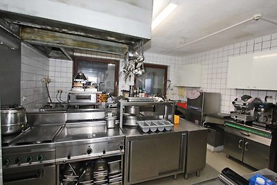 Espaciosa Casa Vacacional en Tirol cerca de P...