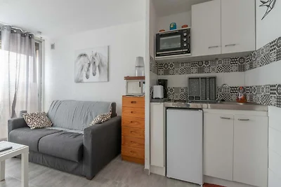Studio in der Nähe eines Sandstrandes