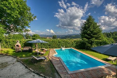 Villa nelle Marche con piscina privata