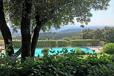 Villa con piscina privata a Tourtour