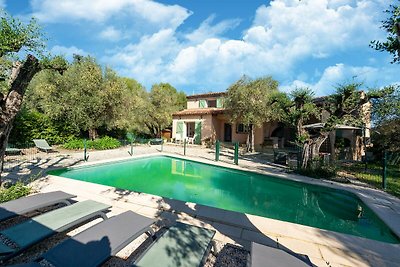 Spaziosa villa con giardino vicino a Grasse!