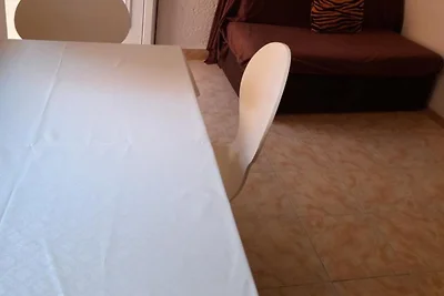 One Bedroom Apartment With Terrace And Sea...