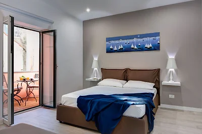 Schöne Wohnung in Sorrent mit Balkon