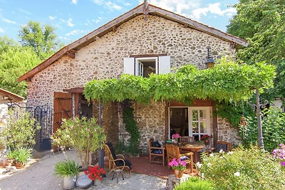 Cottage caratteristico a Roussines con...