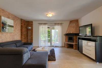 Villa in Brseč mit Schwimmbecken