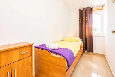 Holiday Home Marinela - Four Bedroom Holiday ...