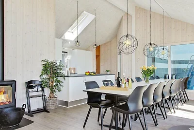 16 Personen Ferienhaus in Børkop