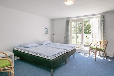 12 Personen Ferienhaus in Nyborg
