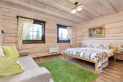 Komfortable Wohnung, 2 Schlafzimmer, Terrasse