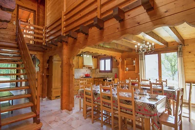 Geräumiges Chalet mit Sauna in Châtel,...