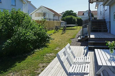 4 Personen Ferienhaus in Økerø