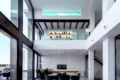 Modernes Ferienhaus in Buger mit Pool