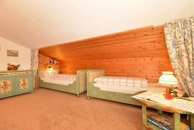 Nusche im Haus Gottstein