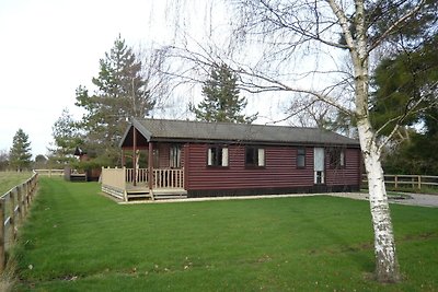 Modern Cottage in Romney Marsh near Lake